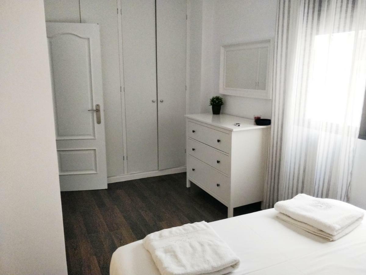 Apartamento Cerca De La Playa Y Ciudad De Las Ciencias Valencia Exteriör bild